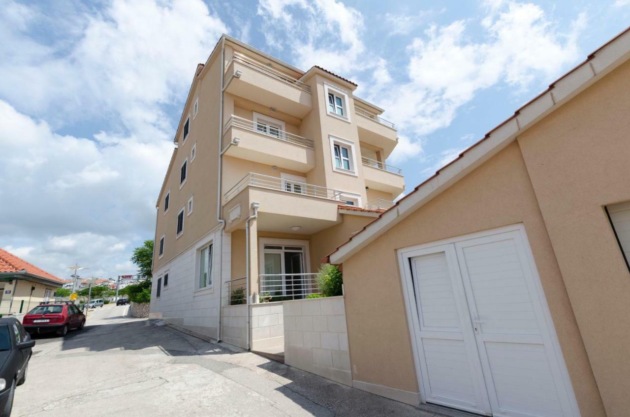 Apartments Danica Primošten Esterno foto