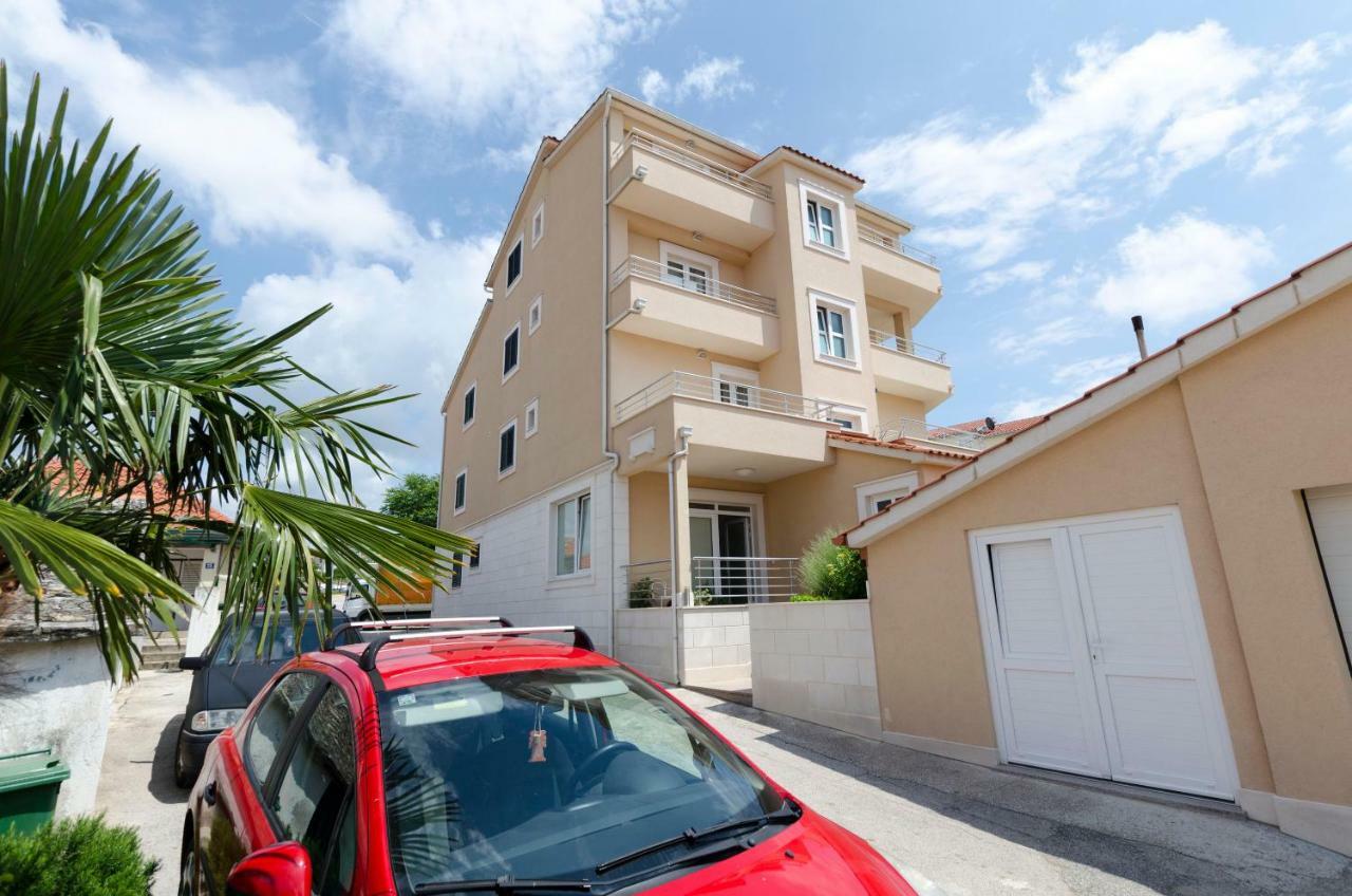 Apartments Danica Primošten Esterno foto